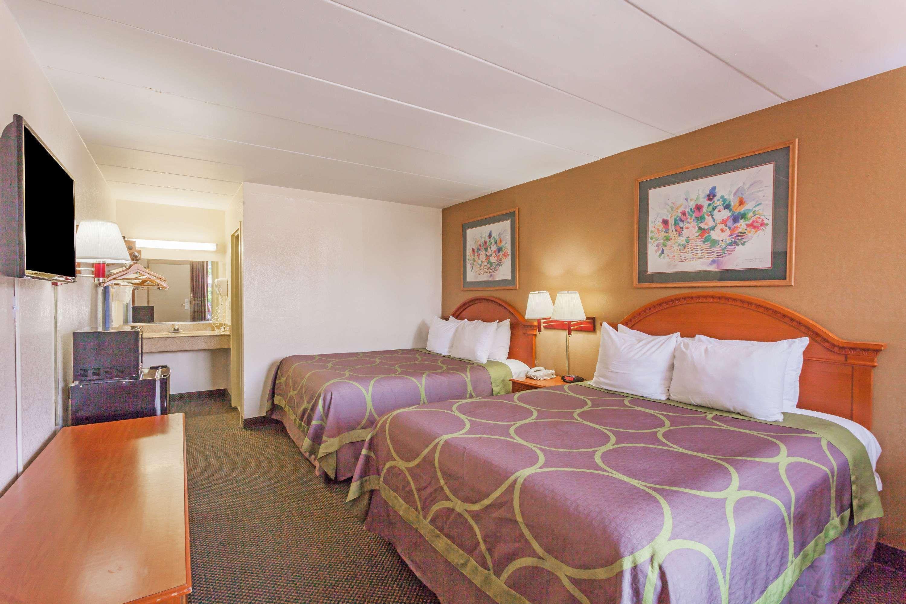 Hotel Super 8 By Wyndham Manassas Exterior foto