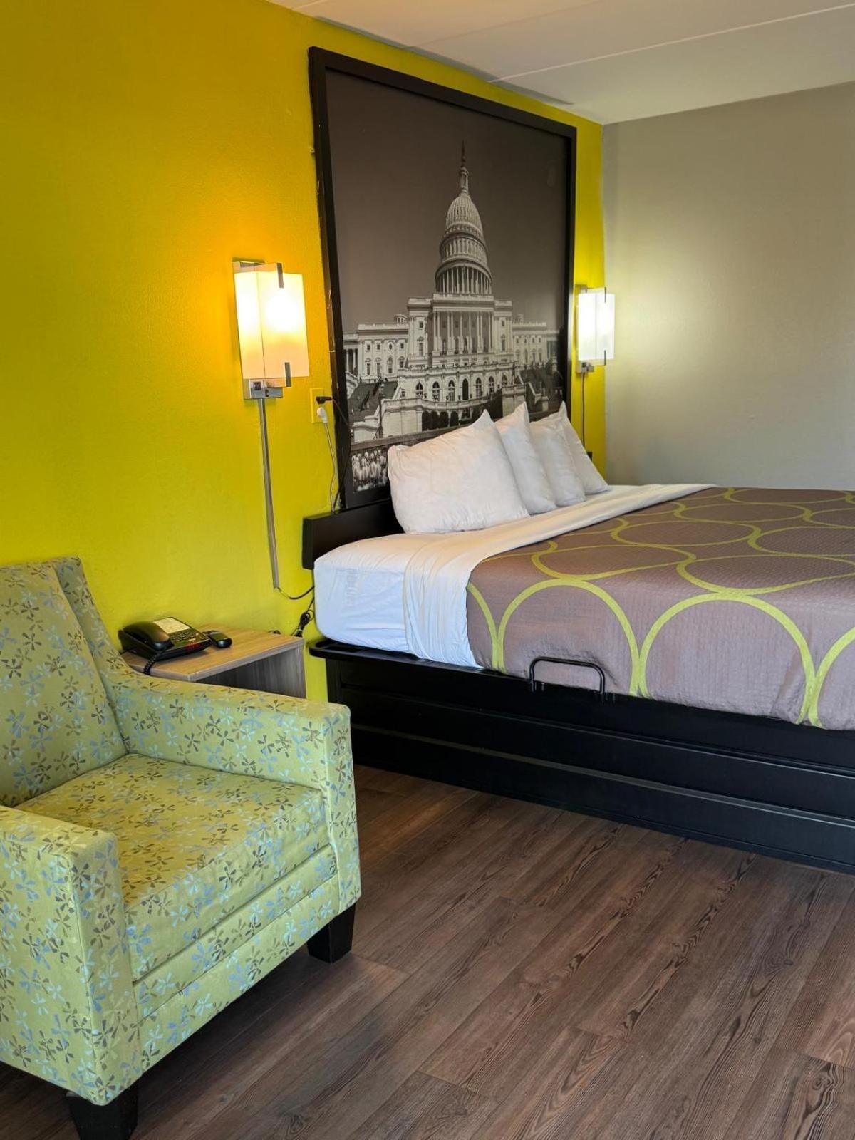 Hotel Super 8 By Wyndham Manassas Exterior foto